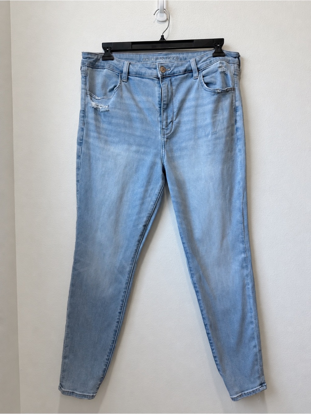 American Eagle Outfitters Light Blue Skinny Jeans Size 18